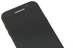 Καλύτερο από το samsung galaxy a7.  Η θέση υποχρεώνει.  Ανασκόπηση του smartphone Samsung Galaxy A7.  ΛΣ και λογισμικό